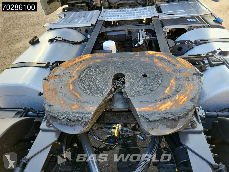 Traktor Volvo FH  FH 4X2 VEB+ LED 2xTanks ACC...