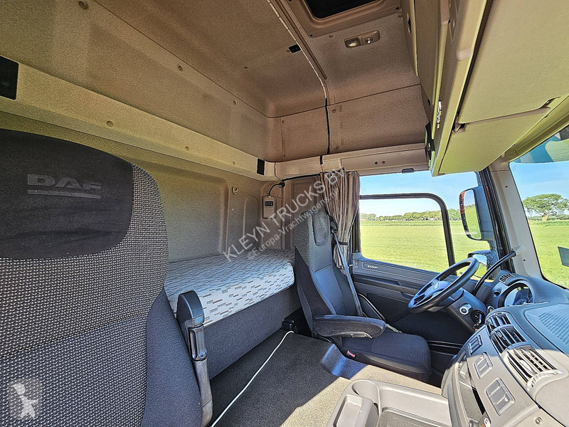 Trekker DAF 370