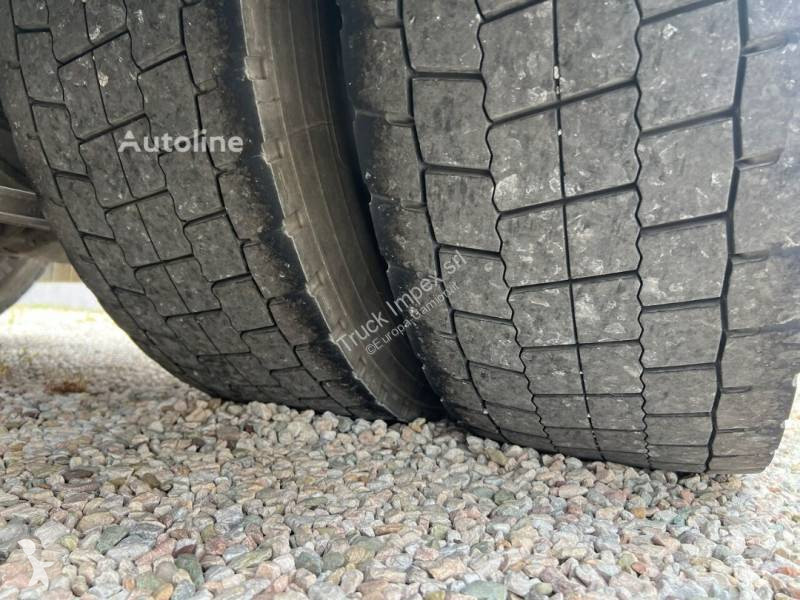 Traktor Iveco