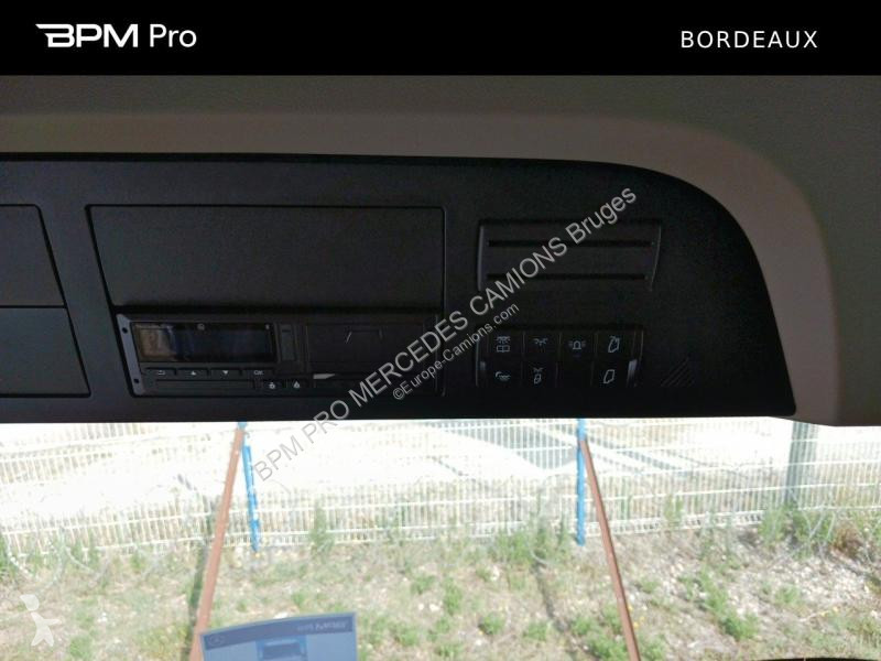Traktor Mercedes II 1851 LS 4x2