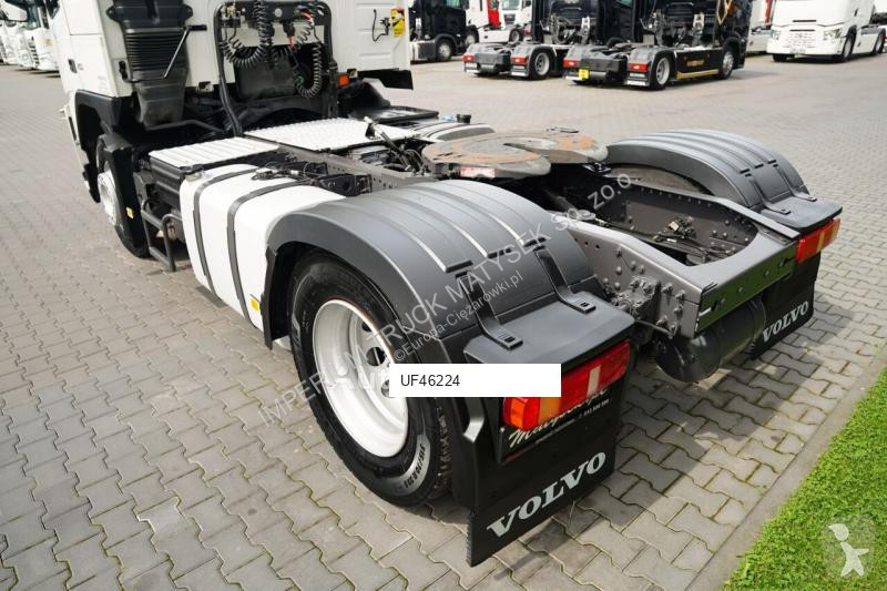 جرار Volvo FM 450