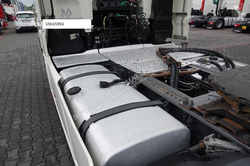 Cabeza tractora DAF XF 530