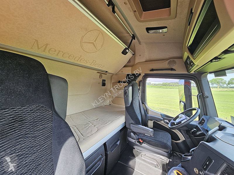 Trekker Mercedes ACTROS 1848  STR.SP. RET. 2X TANK