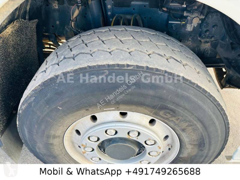 Traktor DAF XF 530