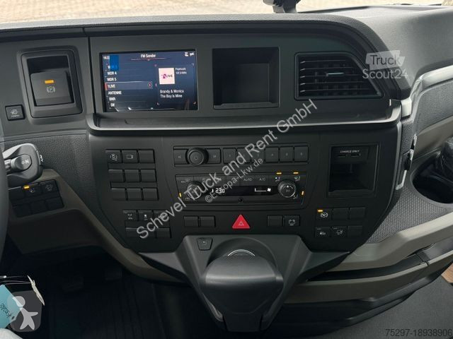 Traktor MAN TGX BL SA GM ACC LDW ADR Retarder