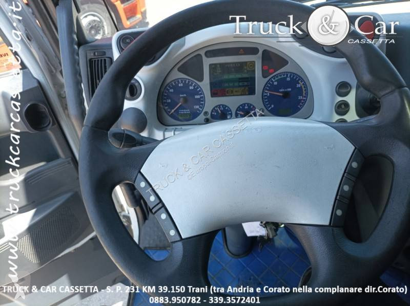 Traktor Iveco