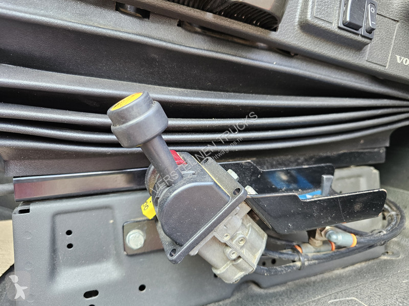 Trekker Volvo 500 6x2/4 / LIFT - STEERING /...