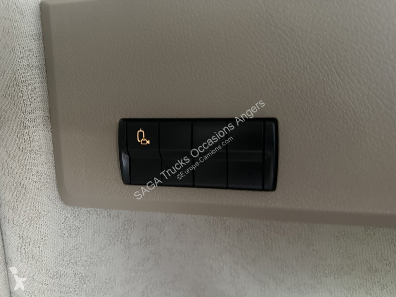 Tahač Mercedes 1845 LS 4x2 BigSpace 2.50M