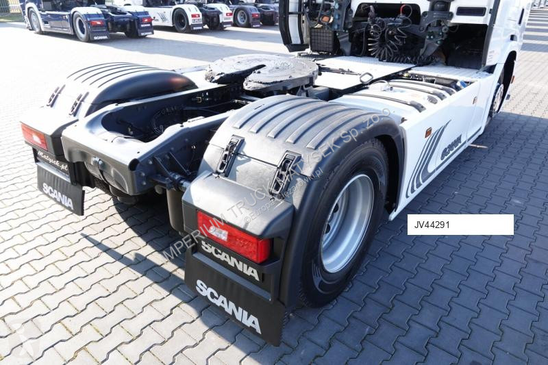 Tahač Scania 450