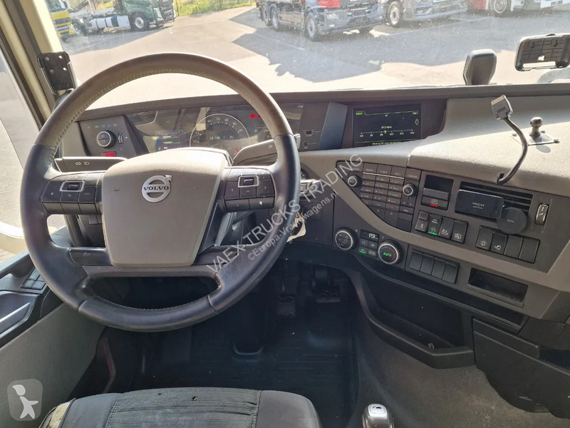 Tahač Volvo 13420 4x2