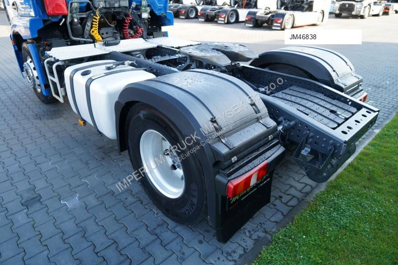 Tahač Mercedes ACTROS 1843