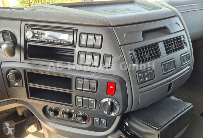 Traktor DAF