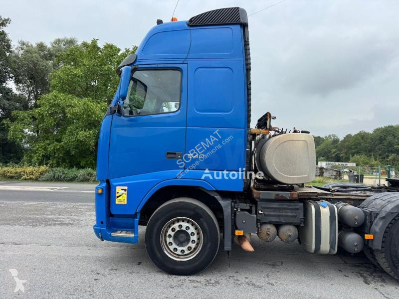 Tracteur Volvo 13