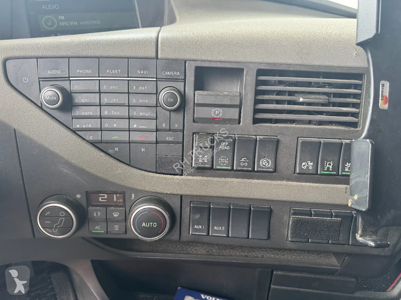 Tahač Volvo 500 6X4 EURO 6 2017 HYDRAULIC 3 UNITS