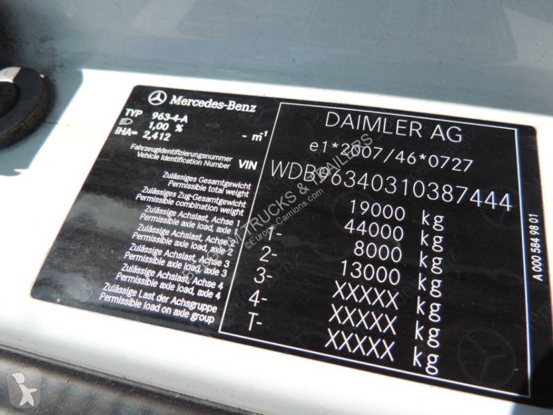 Traktor Mercedes