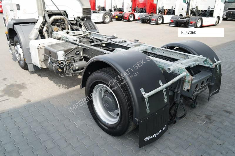 Traktor Mercedes AXOR 1829