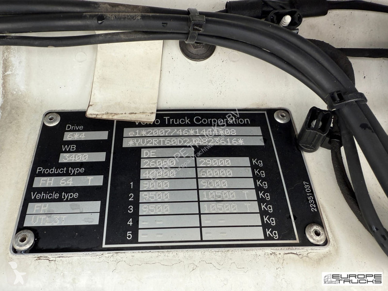 Traktor Volvo FH540 Steel/Air - German Truck -...