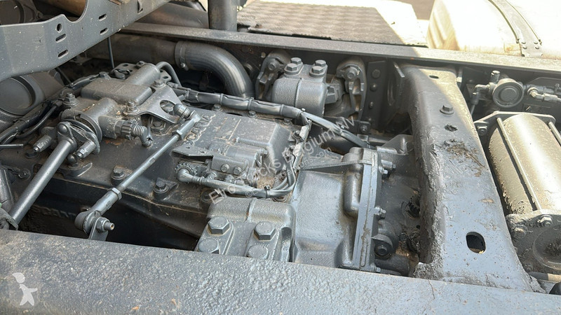 Tracteur Scania 124-470 (MANUAL GEARBOX / BOITE...