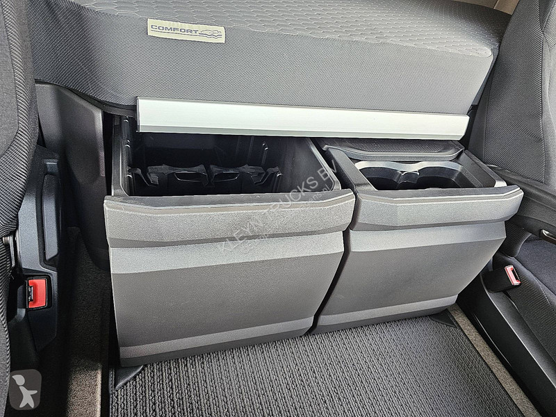 Tahač DAF 450 NGD SKIRTS 156TKM