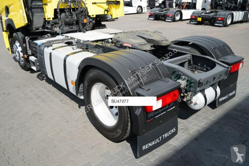 Tahač Renault T 440