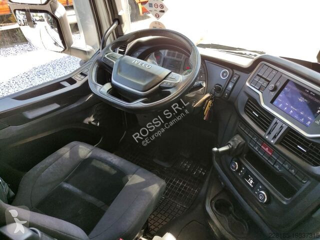 Tracteur Iveco - 460 LNG