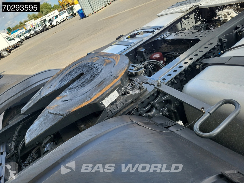Traktor Mercedes 1851 4X2 BigSpace 2xTanks Euro 6