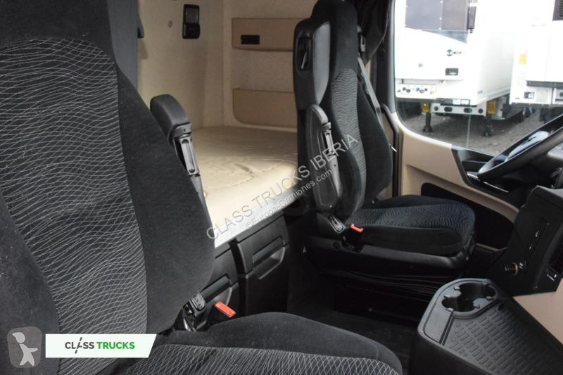 Traktor Mercedes 5 1845 BigSpace