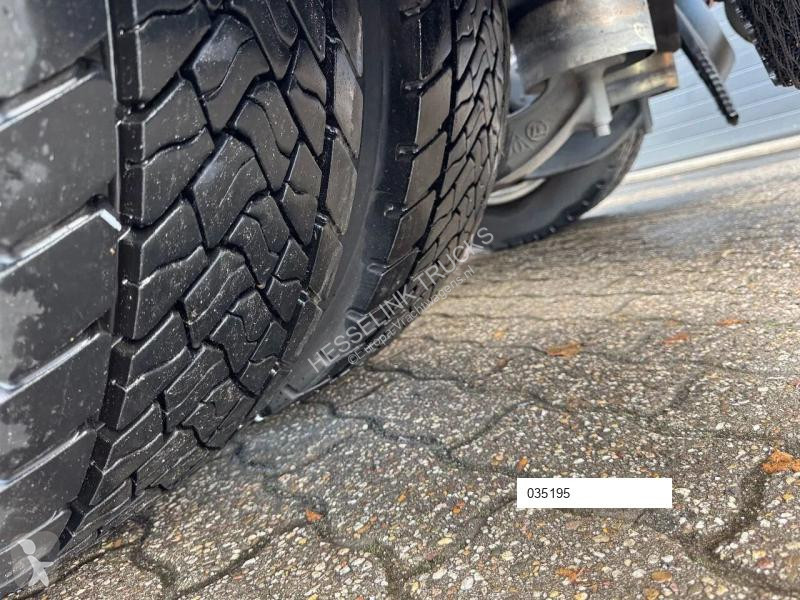 Traktor DAF XF 480 SSC Super Space 2x tank LED...