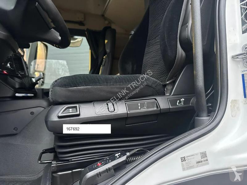 Traktor Mercedes 1840 4X2 679.306KM NL Truck