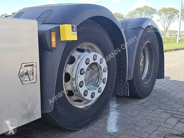 Traktor DAF XF 530 SSC 6X2