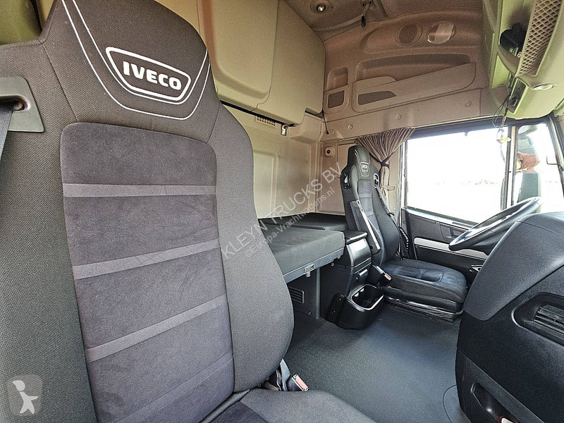 Traktor Iveco AS440S46 STRALIS LNG