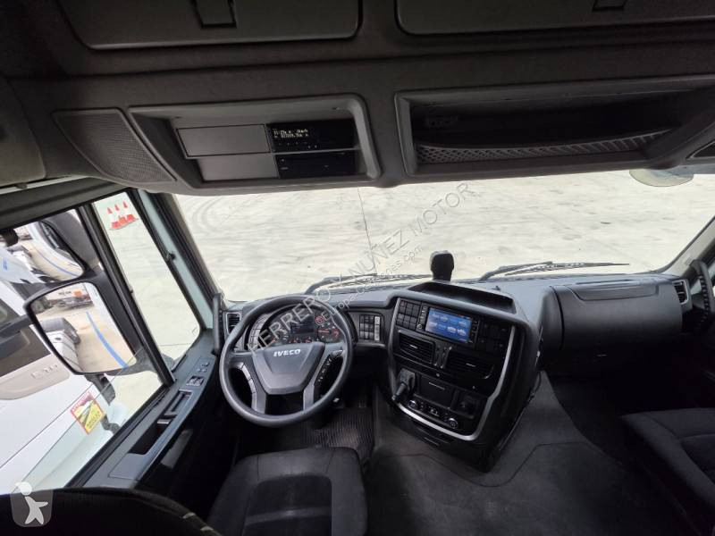 Tracteur Iveco