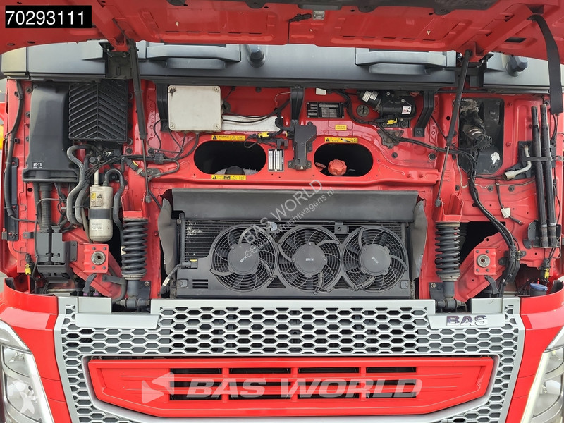 Trekker Volvo FH LNG  4X2 LNG! NL-Truck...