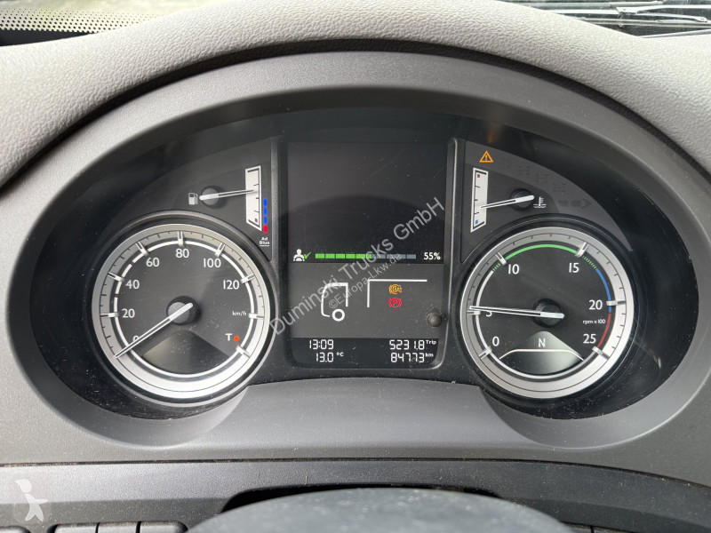 جرار DAF CF 370 4X2