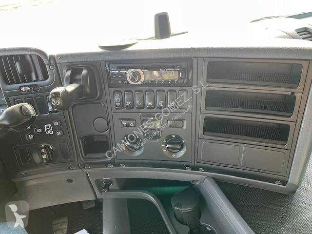 جرار Scania