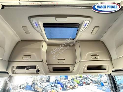 جرار Iveco