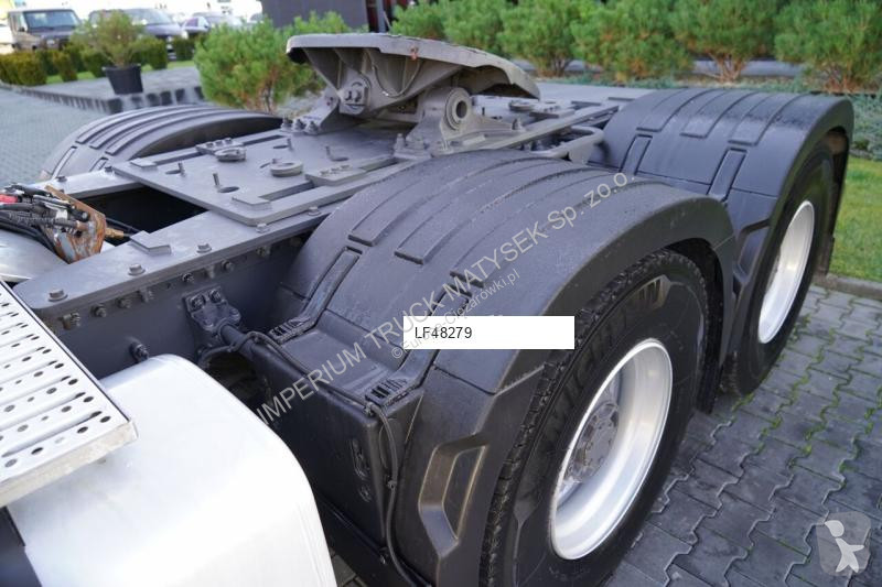 Влекач Volvo