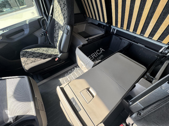 جرار Scania R 460 A4x2NA