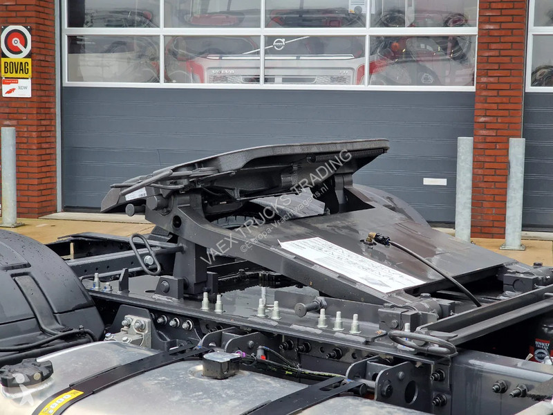 جرار Renault T HIGH 480 4x2 - Lowdeck - Lifting...
