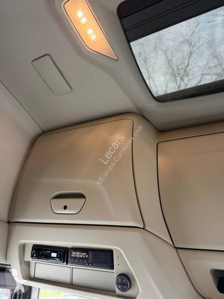 جرار Iveco