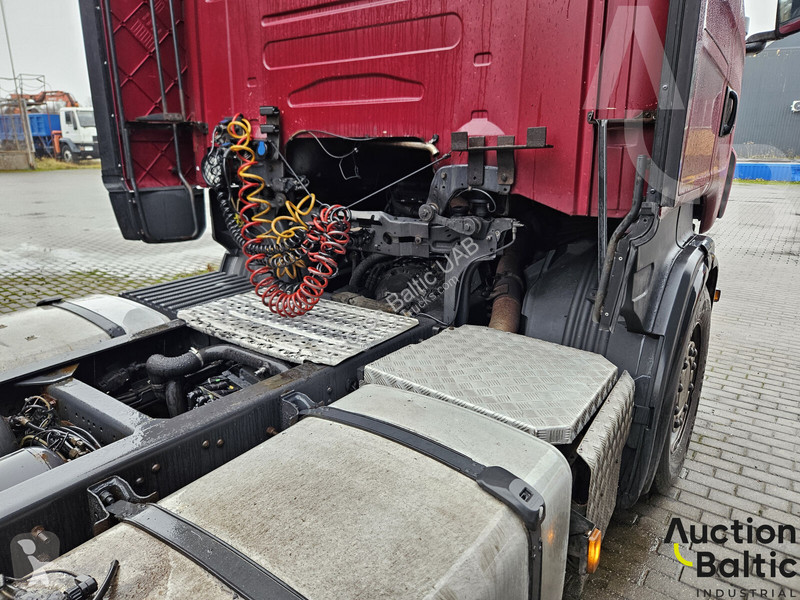 جرار Scania R 440  4X2 MEB