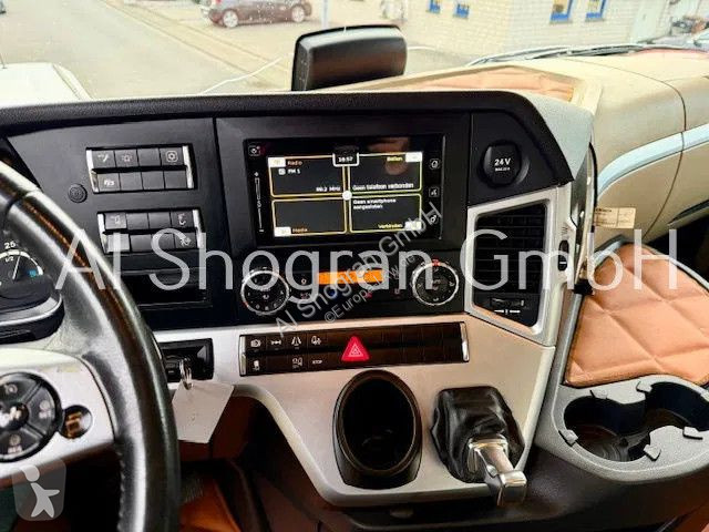 جرار Mercedes 1863 GigaSpace / Euro 6