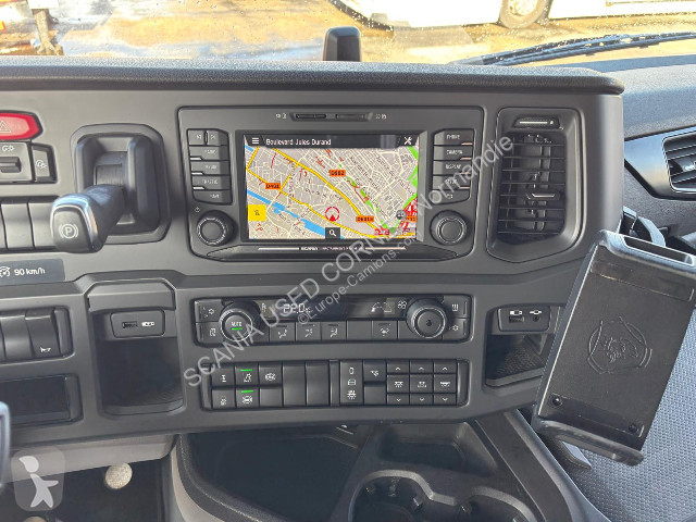 جرار Scania S 560 A4x2NB