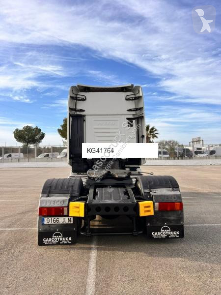 Nyergesvontató Iveco STRALIS 500