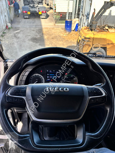 Tracteur Iveco