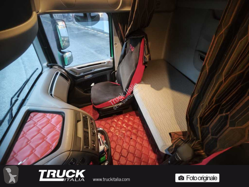 جرار DAF XF FT 180 2017 - XF 530 MX-13 FT Space...