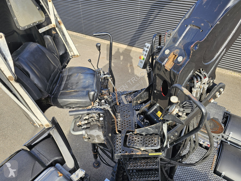 جرار Mercedes 3363 SL / 6x4 / PALFINGER EPSILON...
