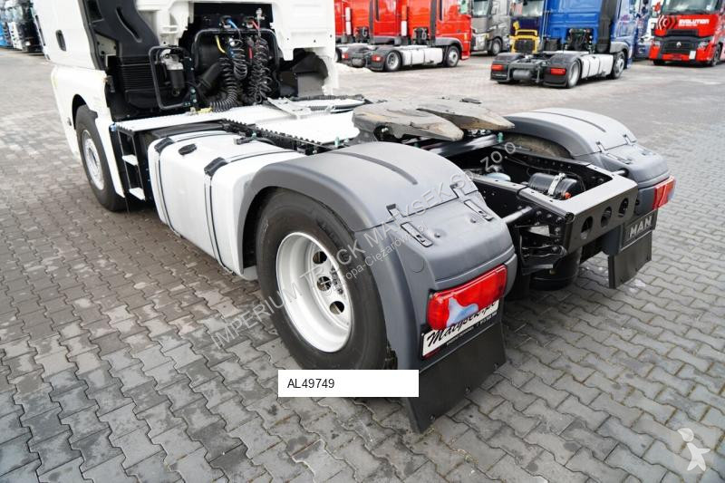 Влекач MAN TGX 18. 430