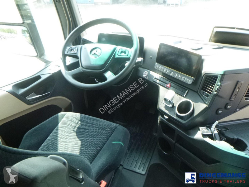 Traktor Mercedes 1851 4x2 Euro 6 + Retarder