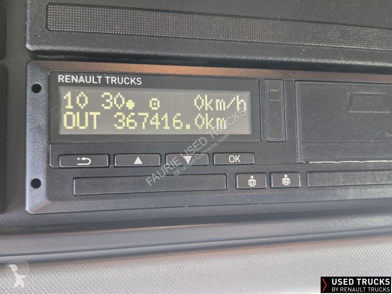 جرار Renault